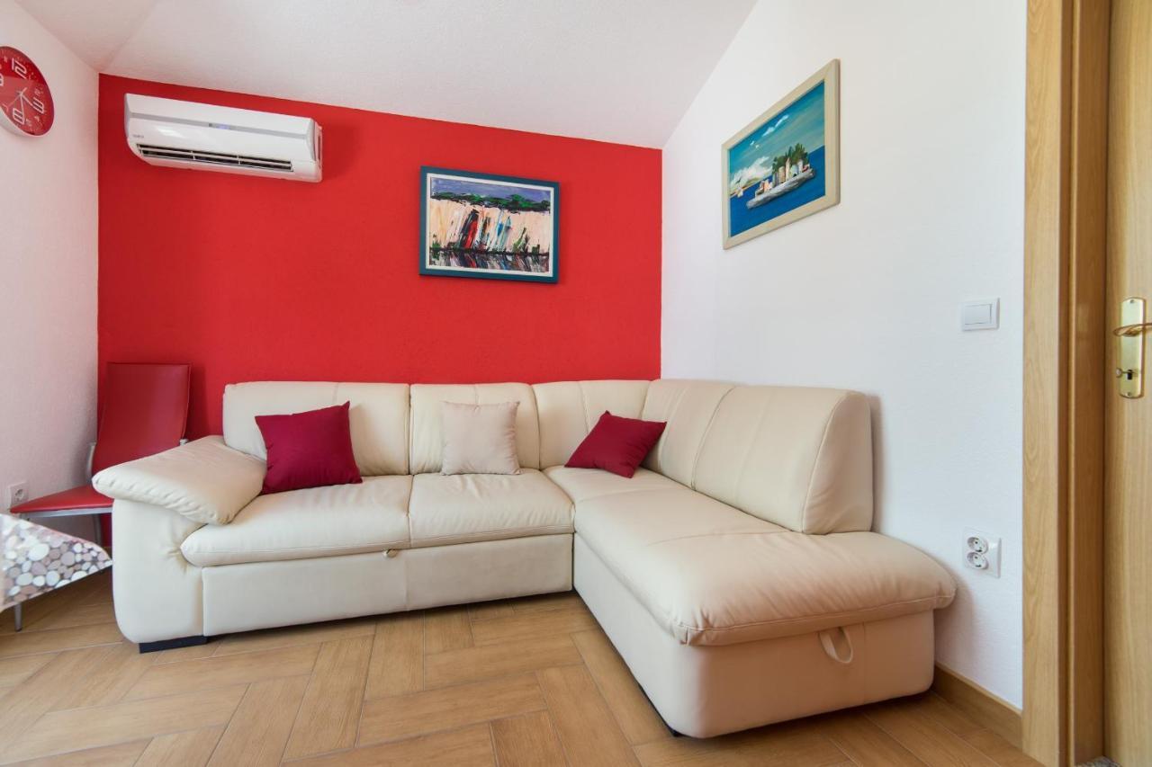 Apartments Deluxe Vucko Makarska Exterior photo
