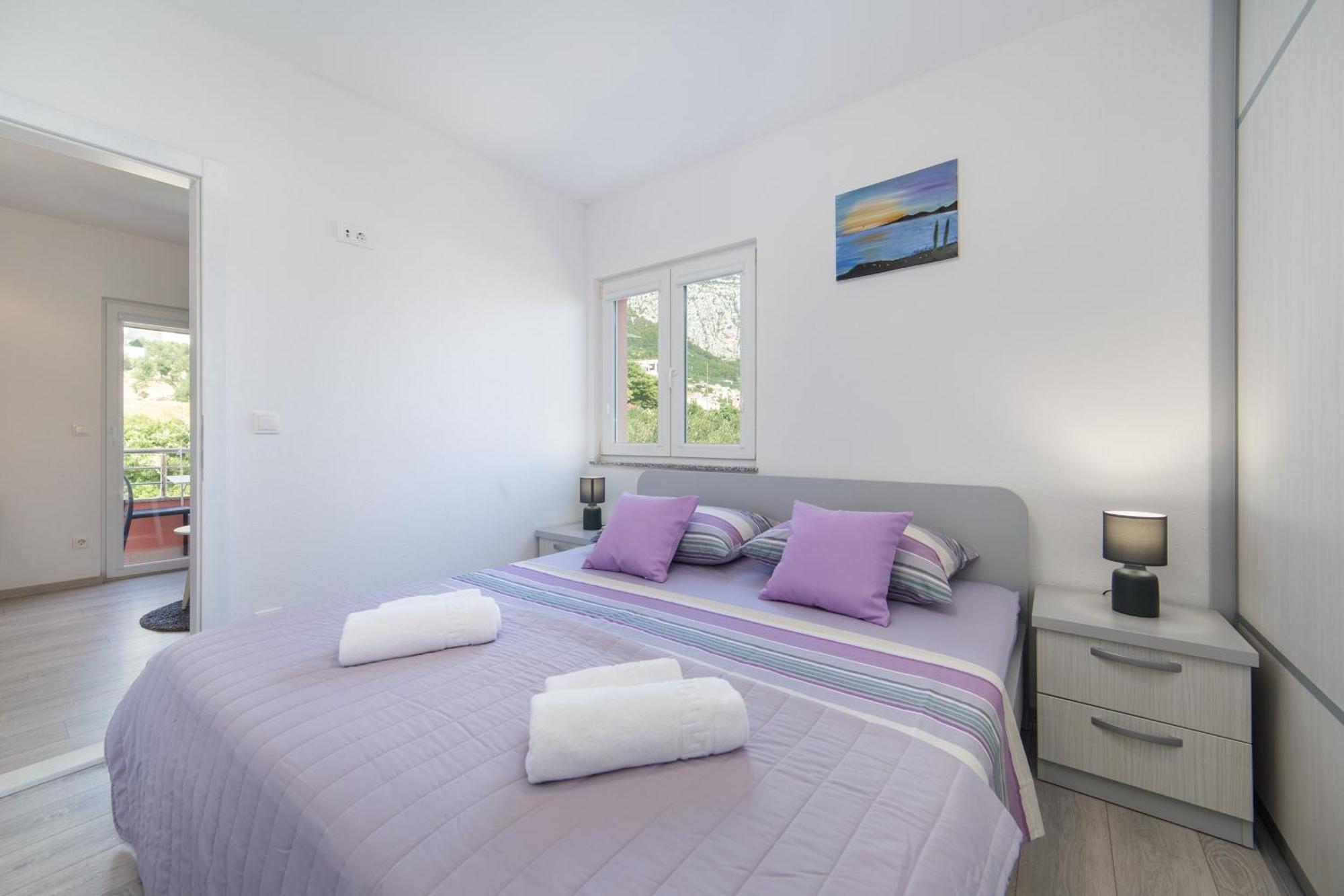 Apartments Deluxe Vucko Makarska Room photo