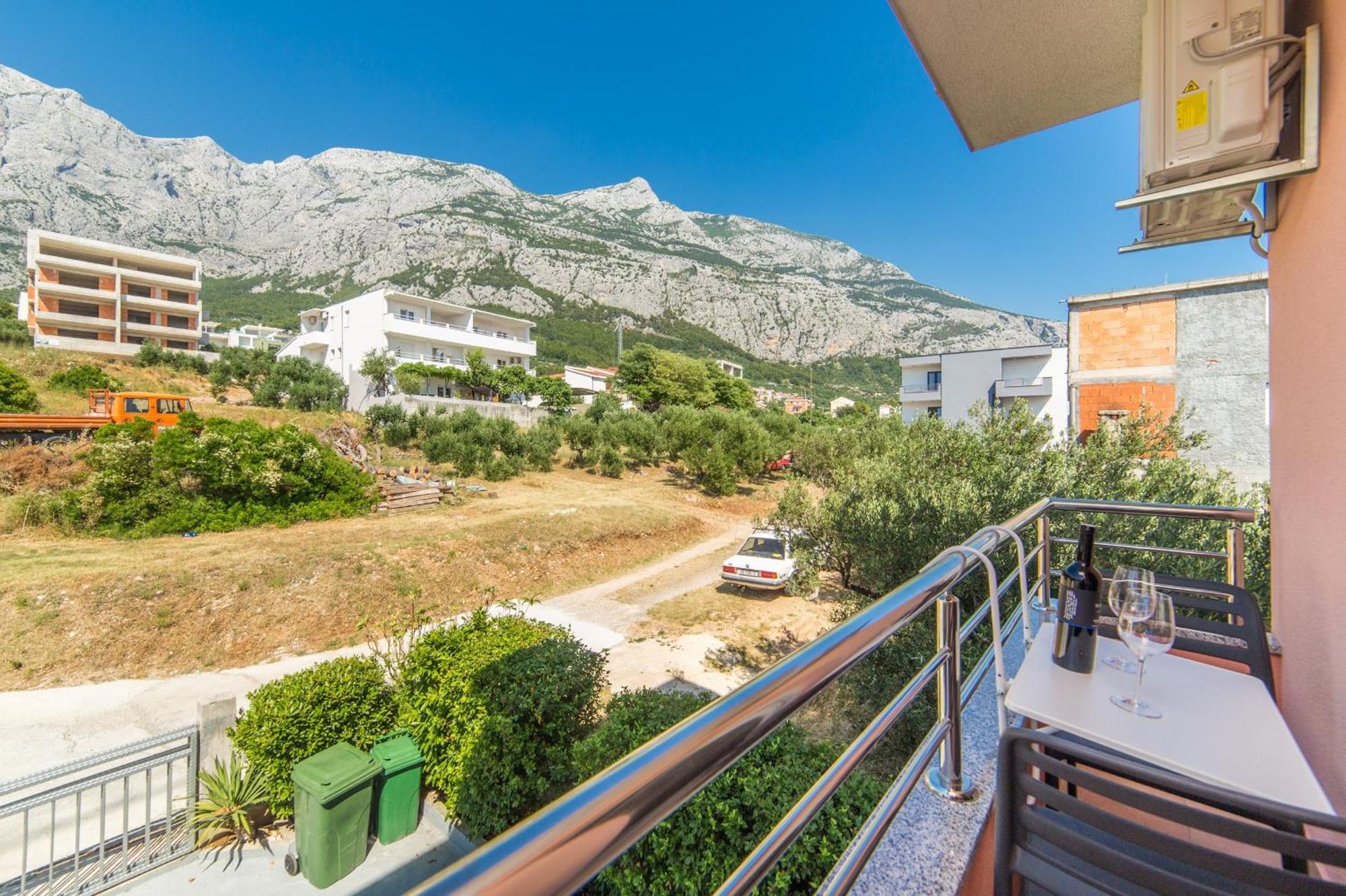 Apartments Deluxe Vucko Makarska Room photo