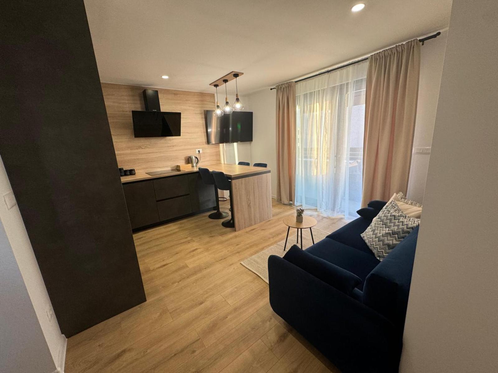 Apartments Deluxe Vucko Makarska Exterior photo