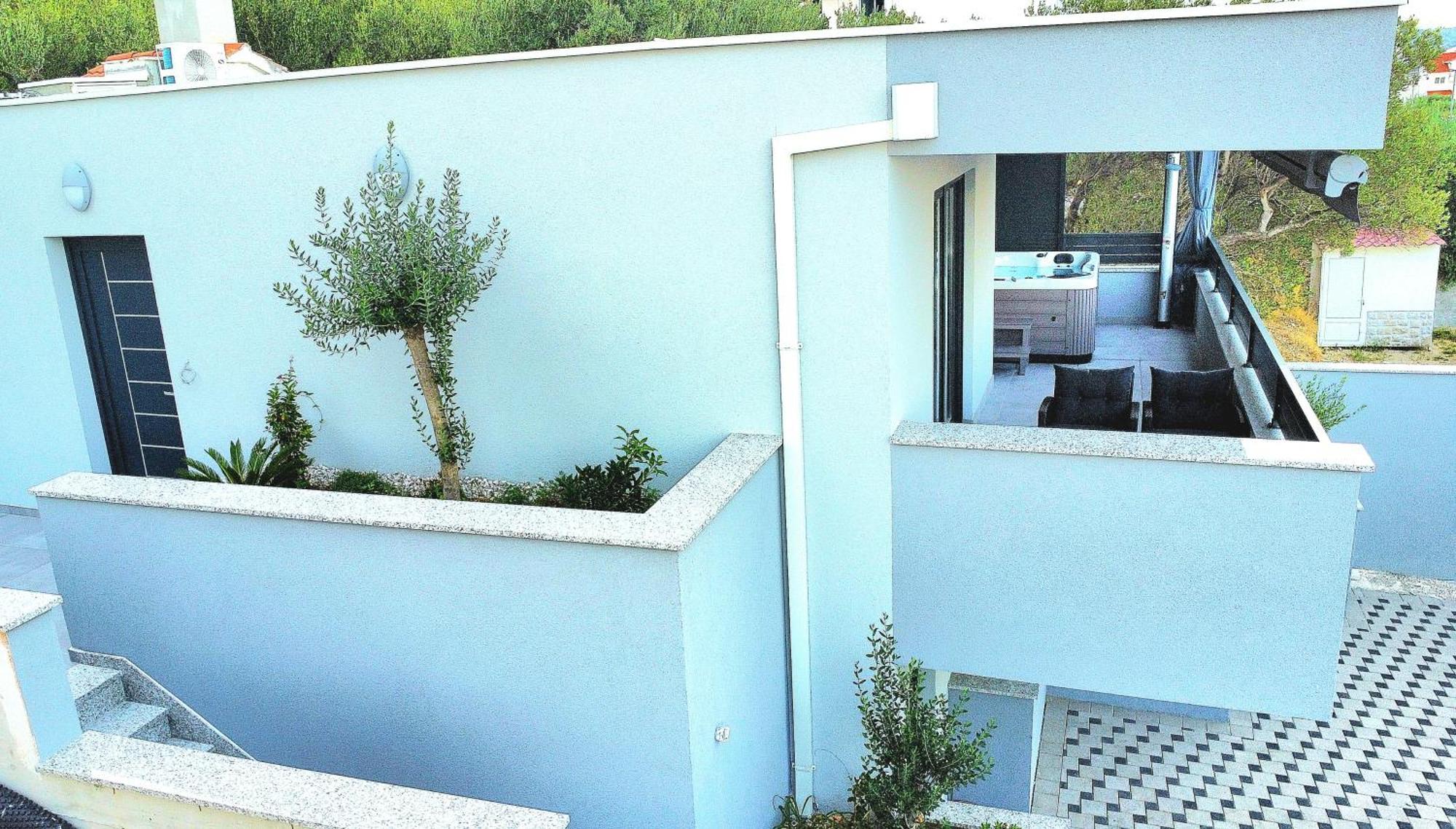 Apartments Deluxe Vucko Makarska Exterior photo