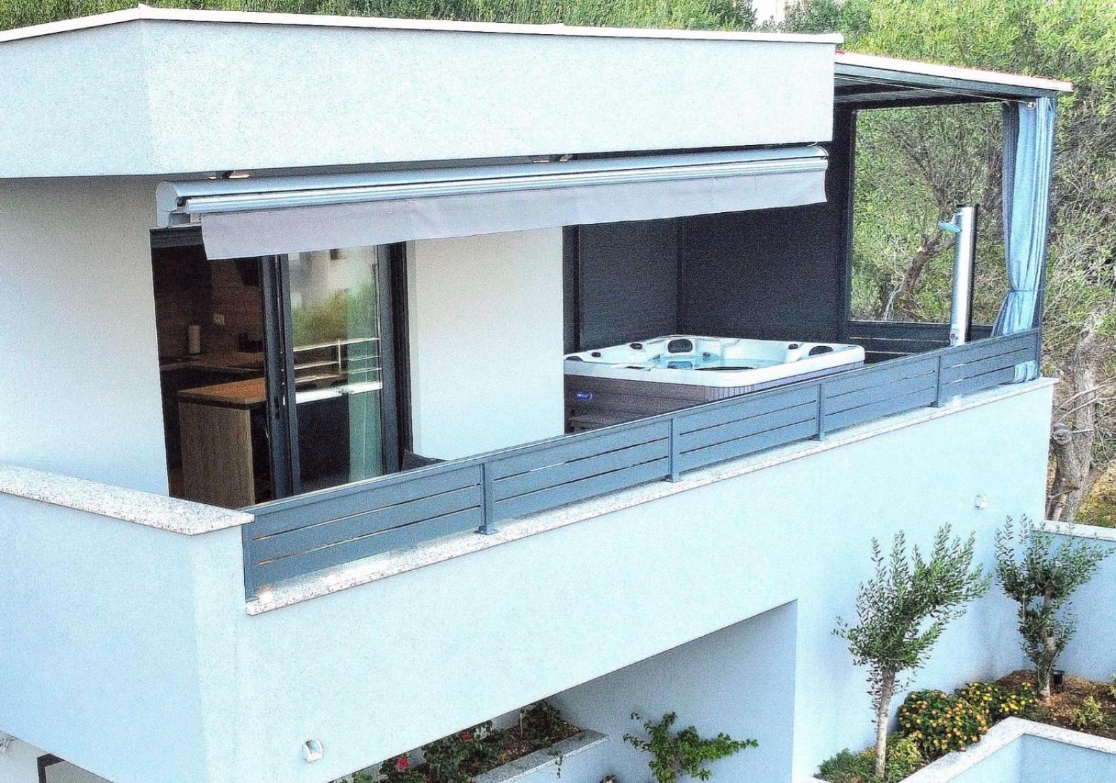 Apartments Deluxe Vucko Makarska Exterior photo